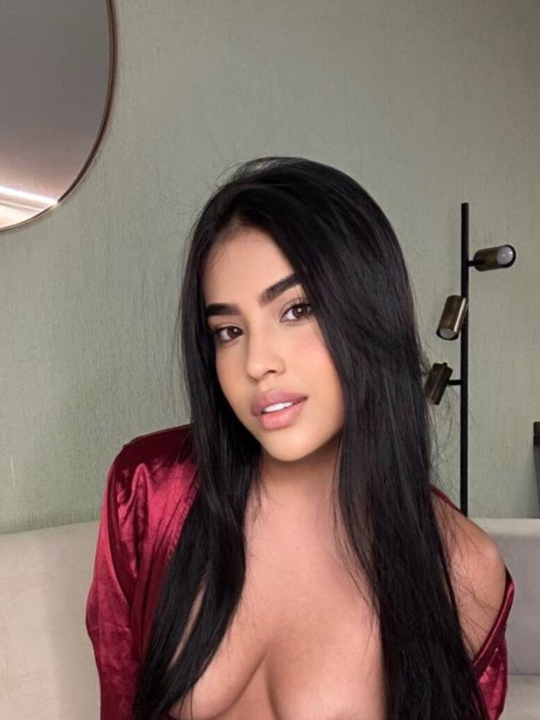 Lamaricastroo (@lamaricastroo), OnlyFans creator