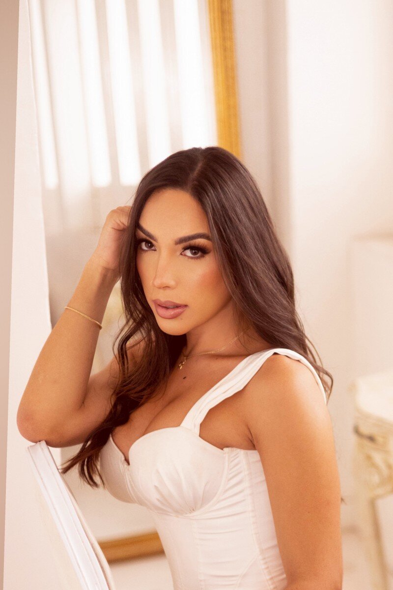 Lanahoneyx (@lana_honeyx), OnlyFans creator