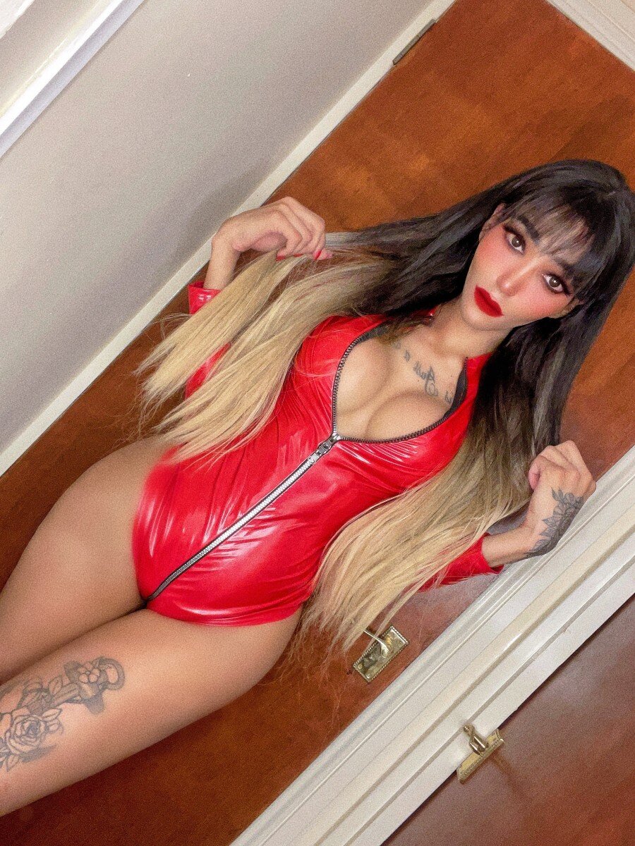 Lanaalmeidaoficial (@lanaalmeidaoficial), OnlyFans creator
