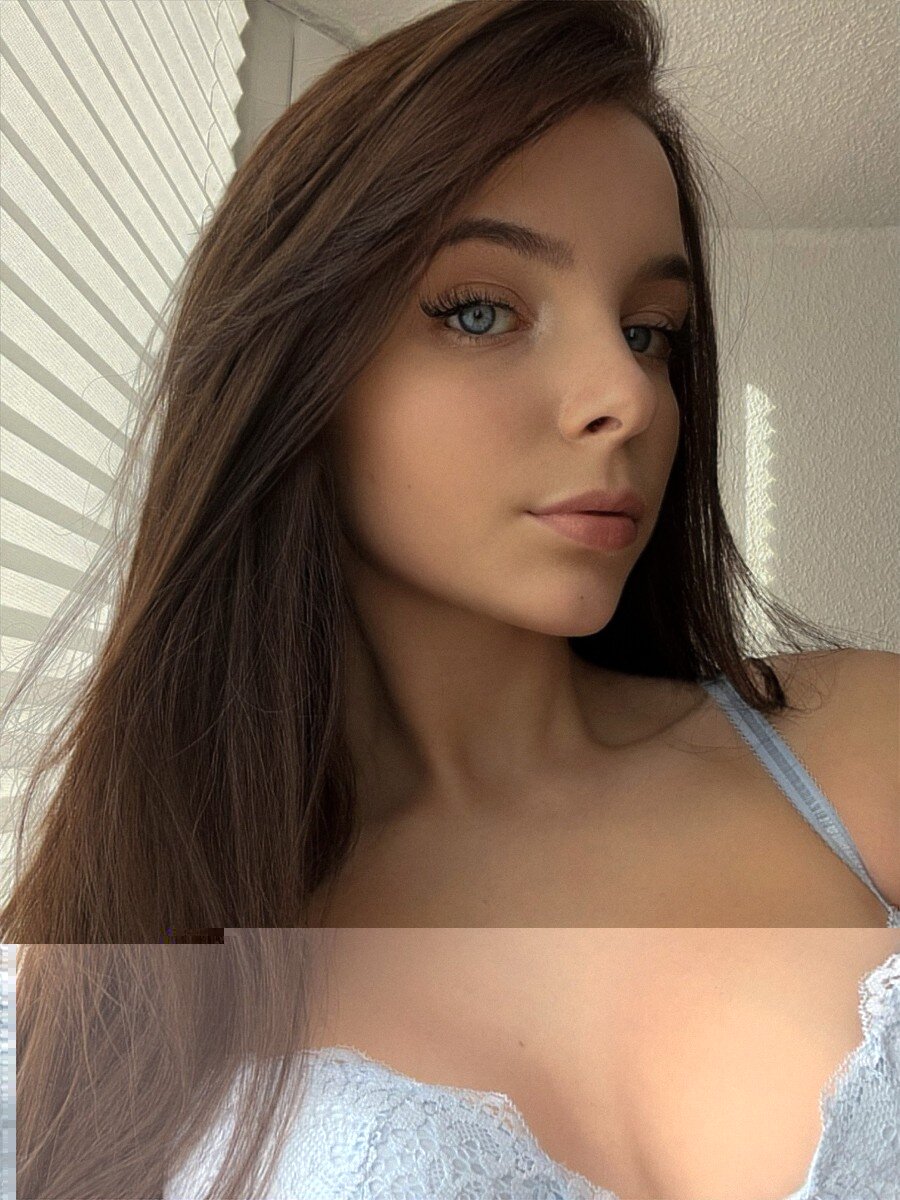 Laniina (@laniina), OnlyFans creator