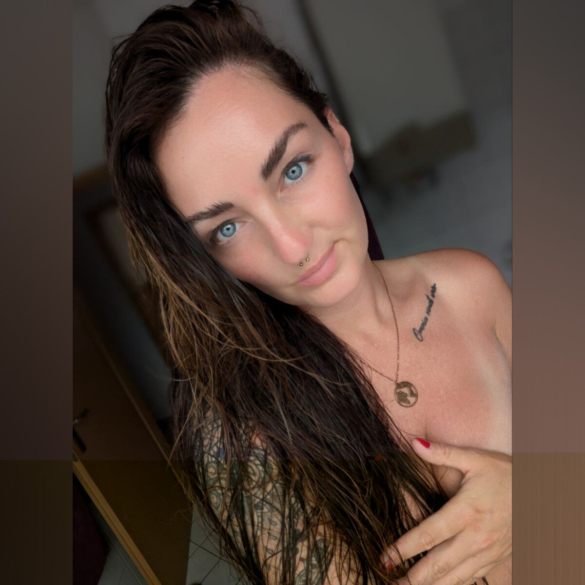 Laralaurenfree (@lara_lauren_free), OnlyFans creator