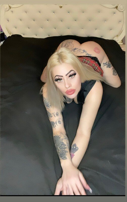 Laracskavip (@laracskavip), OnlyFans creator