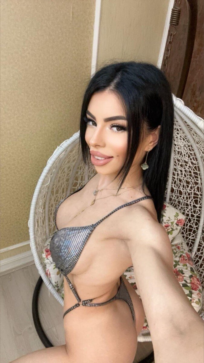 Laratyler (@laratyler), OnlyFans creator