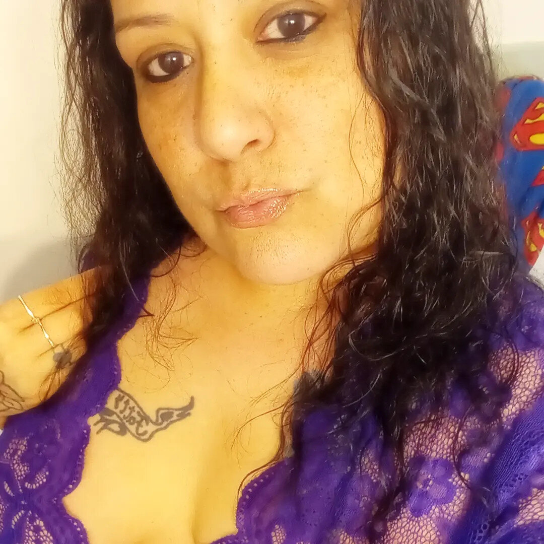 Latinyazmin602 (@latinyazmin602), OnlyFans creator