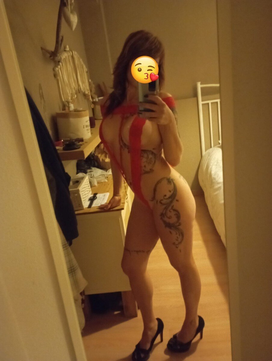 Laurasexy (@laura-sexy), OnlyFans creator