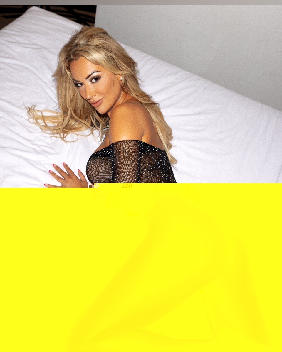 Laurenlouise228 (@laurenlouise228), OnlyFans creator