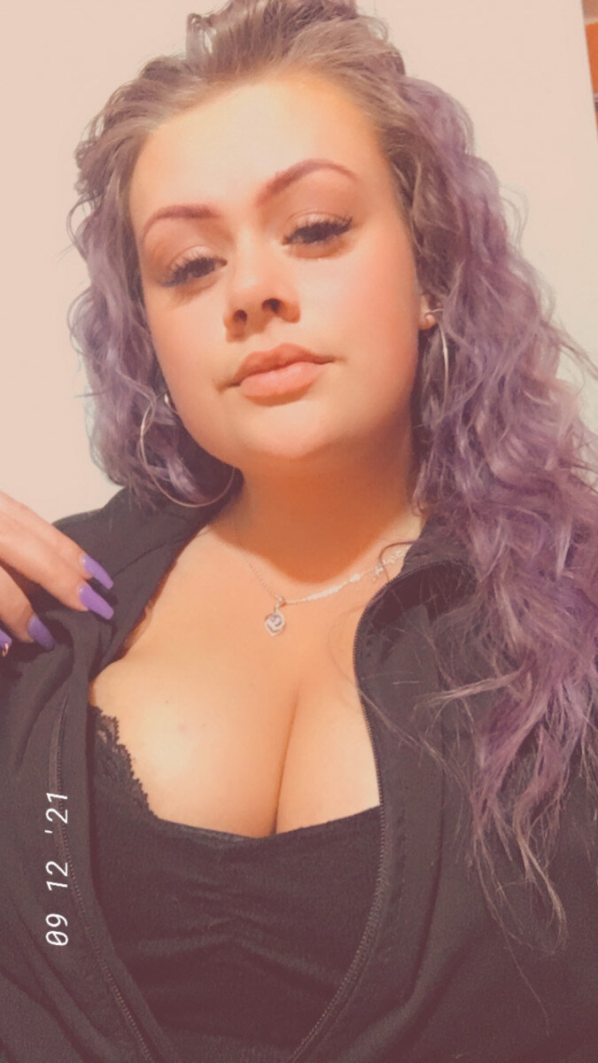 Laurynmiller11 (@laurynmiller11), OnlyFans creator