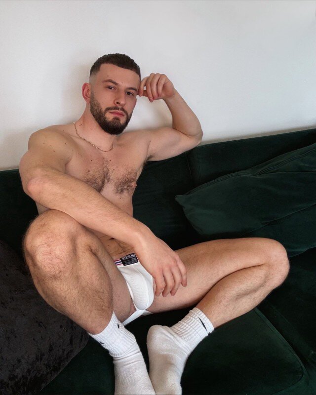 Lavaredasx (@lavaredasx), OnlyFans creator
