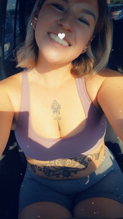 Lavishlola (@lavish-lola), OnlyFans creator
