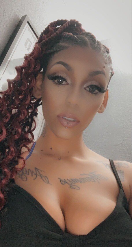 Leahhh0607 (@leahhh0607), OnlyFans creator