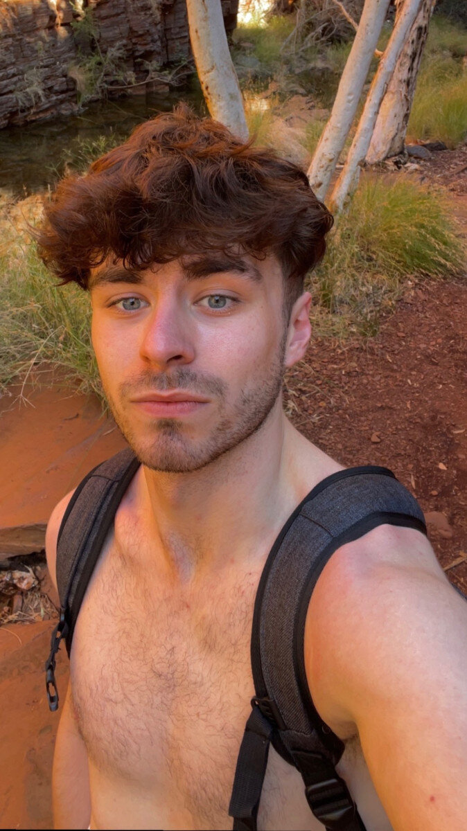 Lee2001 (@lee2001), OnlyFans creator