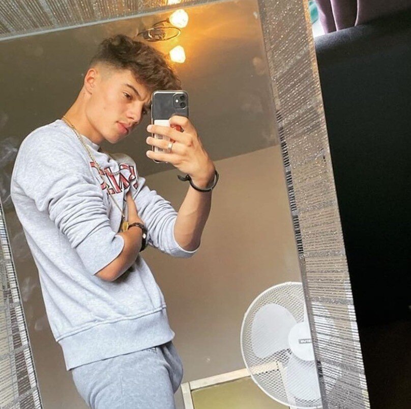Leedsladcdd (@leedsladcdd), OnlyFans creator