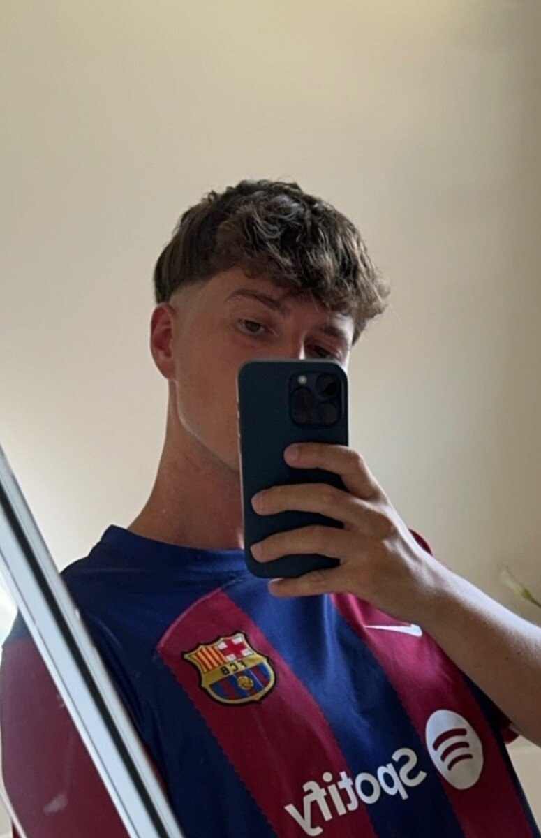Leontwink (@leon_twink), OnlyFans creator