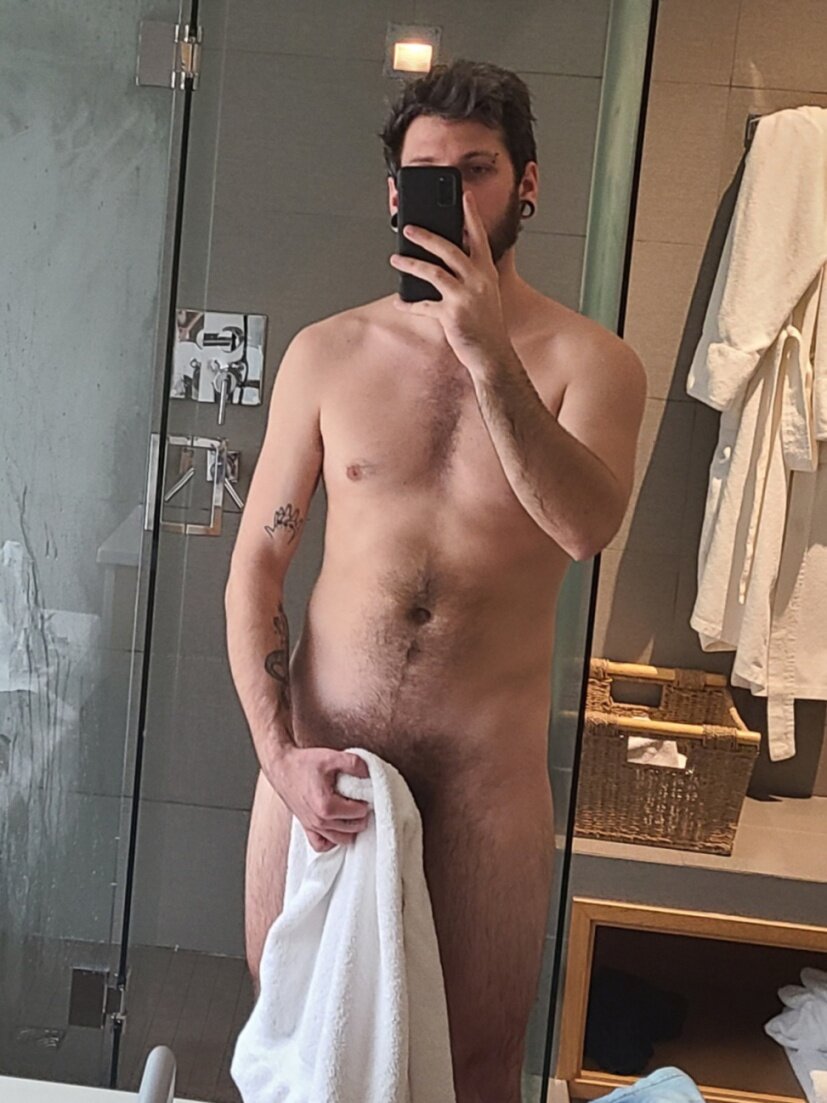 Leoxjade (@leoxjade), OnlyFans creator
