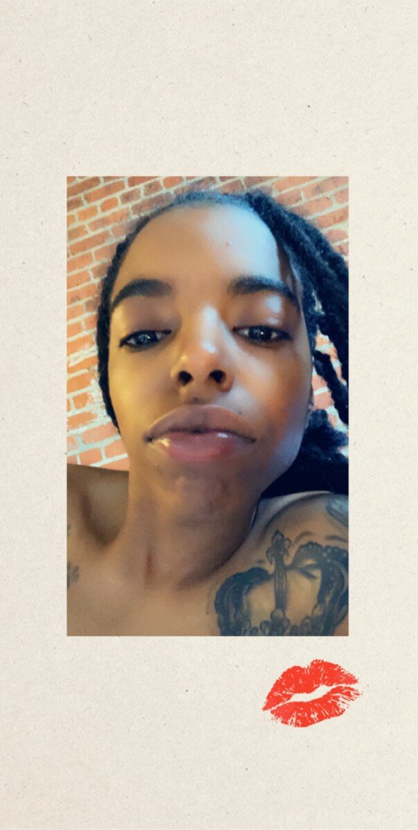 Lesbianeater (@lesbianeater), OnlyFans creator
