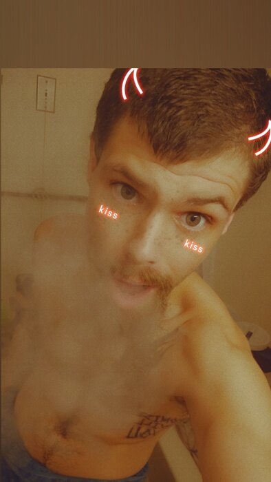 Justin (@levieddon01), OnlyFans creator