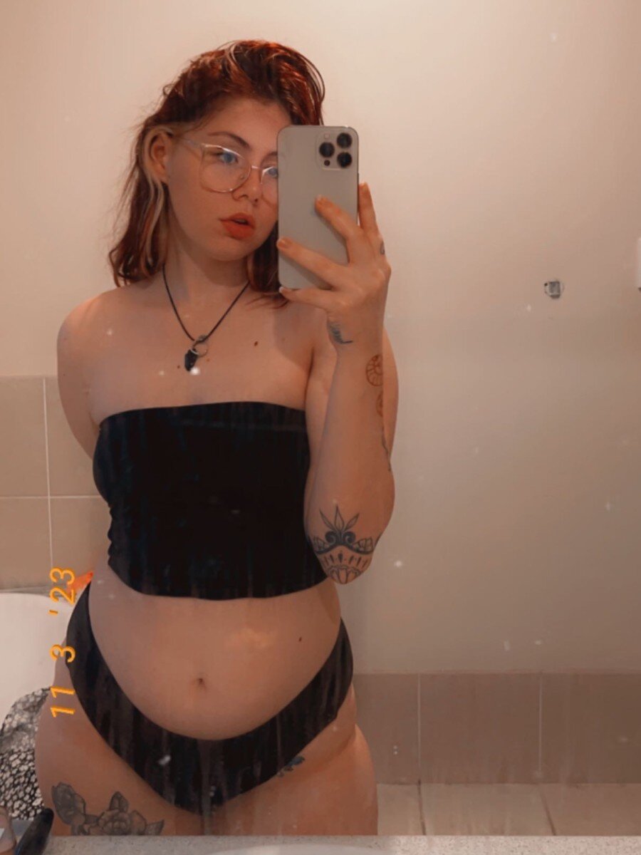 Lexibabe155 (@lexibabe155), OnlyFans creator