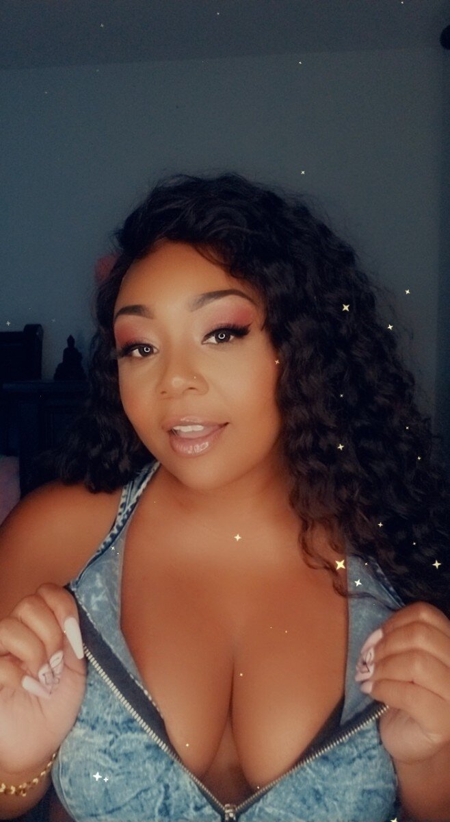 Lexicruz (@lexicruz), OnlyFans creator