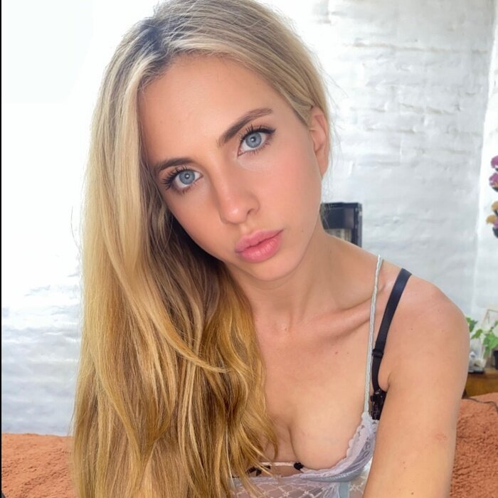 Lexielynn (@lexielynn), OnlyFans creator