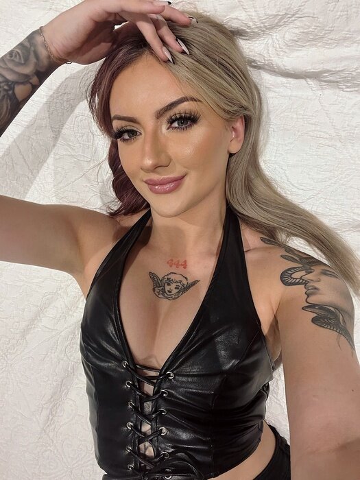 Lexxifree (@lexxi.free), OnlyFans creator