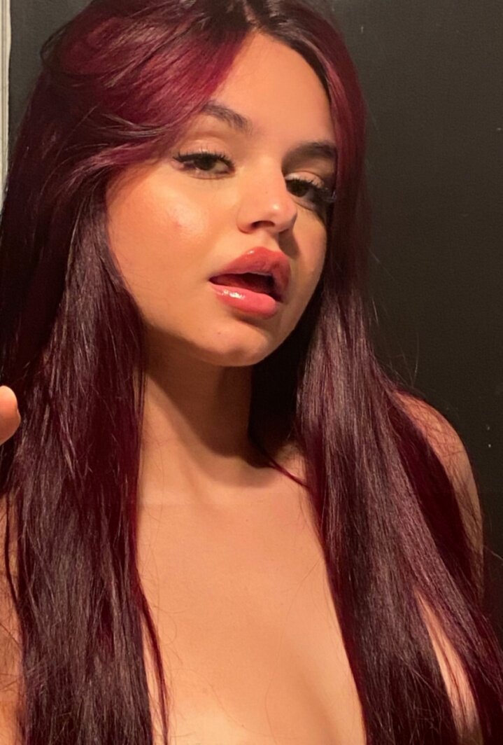 Lexxxeandra (@lexxxeandra), OnlyFans creator