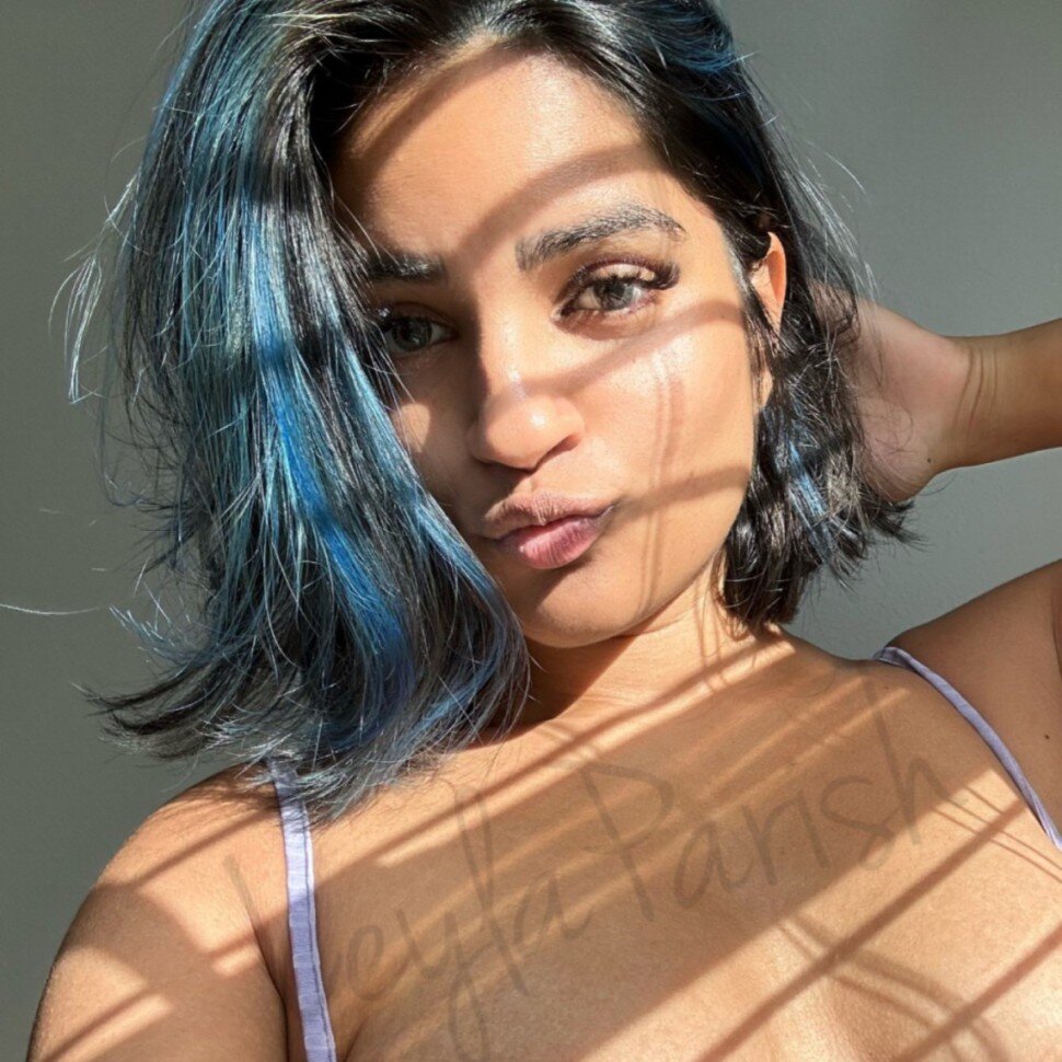 Leylaparish (@leylaparish), OnlyFans creator