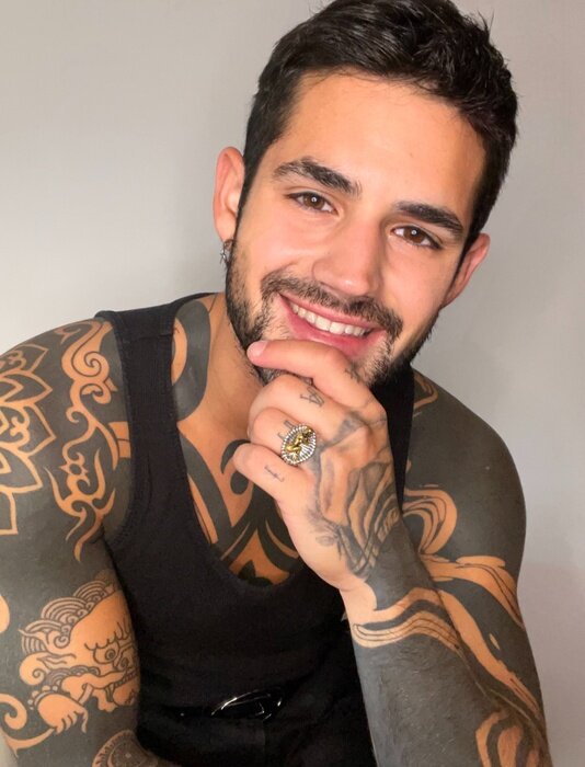 Lezaalejandro (@lezaalejandro), OnlyFans creator