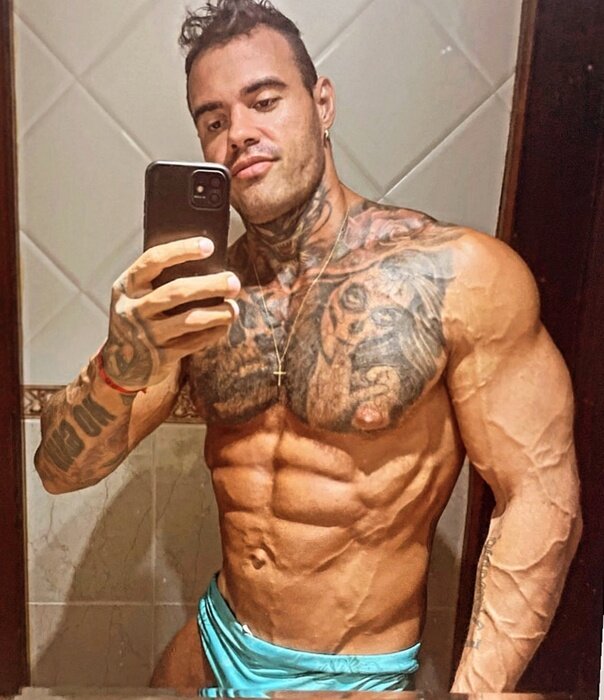 Lh1000 (@lh1000), OnlyFans creator