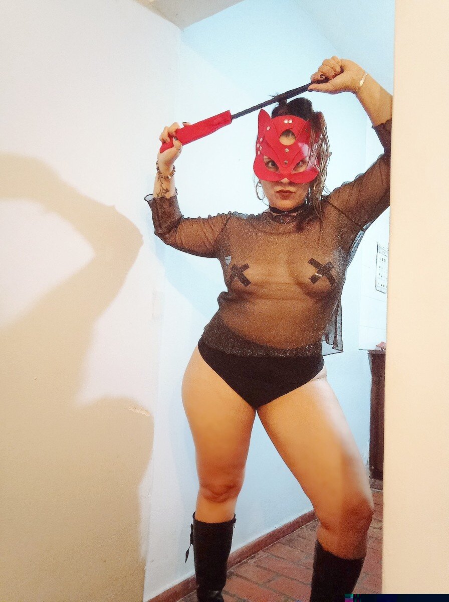 Liacrucet (@liacrucet), OnlyFans creator