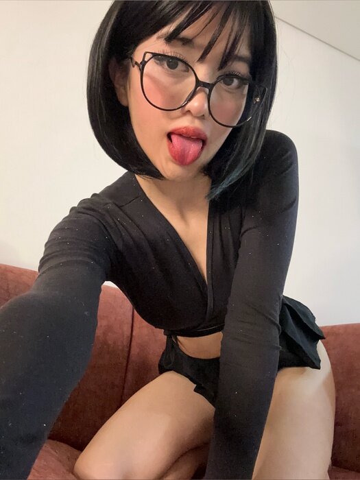 Lia (@lianday), OnlyFans creator