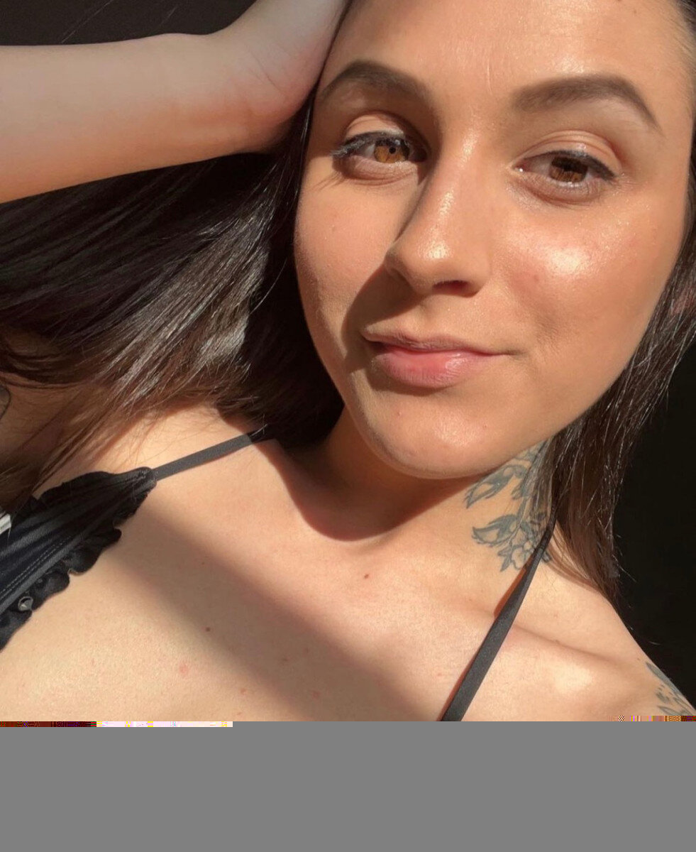 Lifeonplutoxxx (@lifeonplutoxxx), OnlyFans creator
