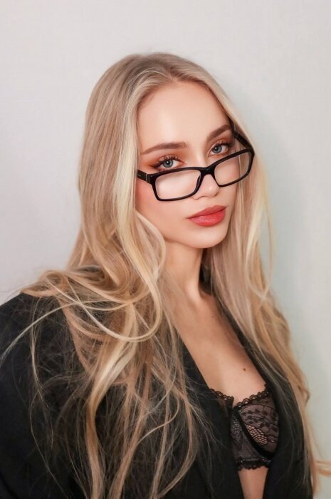 Liiizzzzyyy (@liiizzzzyyy), OnlyFans creator