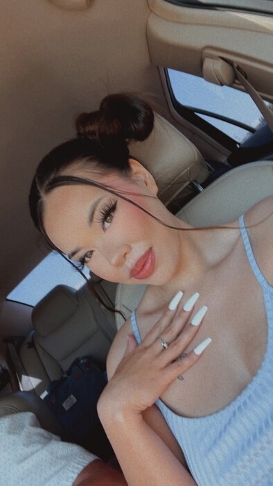 Lilchiiinita (@lil.chiiinita), OnlyFans creator
