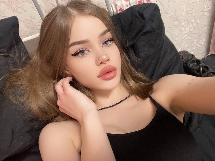 Lilninas (@lil_ninas), OnlyFans creator