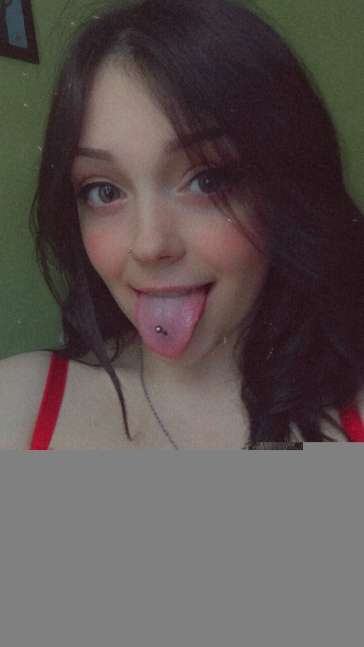 Lilacgrace19 (@lilacgrace19), OnlyFans creator