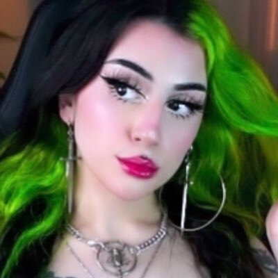 Lilbatz (@lilbatz), OnlyFans creator
