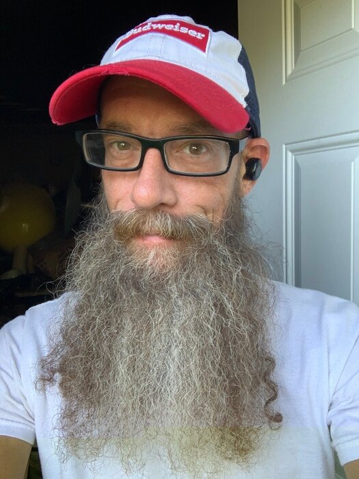 Lilbeardboy (@lilbeardboy), OnlyFans creator