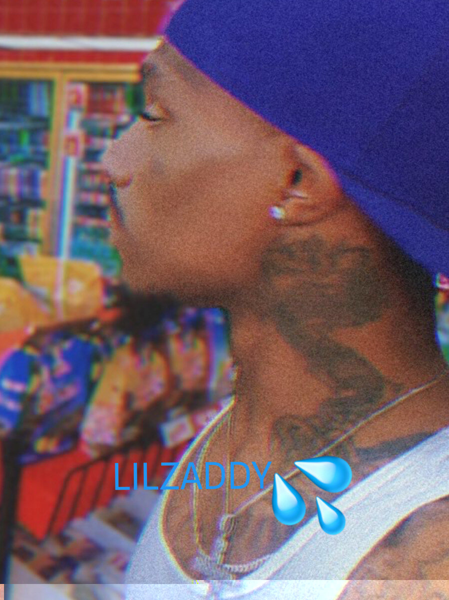 Lilbighomie60 (@lilbighomie60), OnlyFans creator