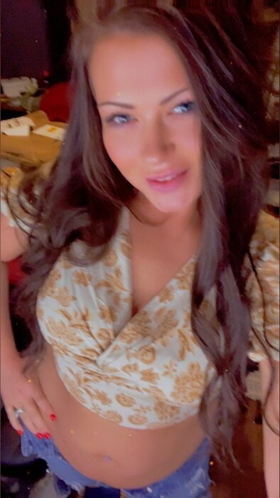 Lilbitcrazy5 (@lilbitcrazy5), OnlyFans creator