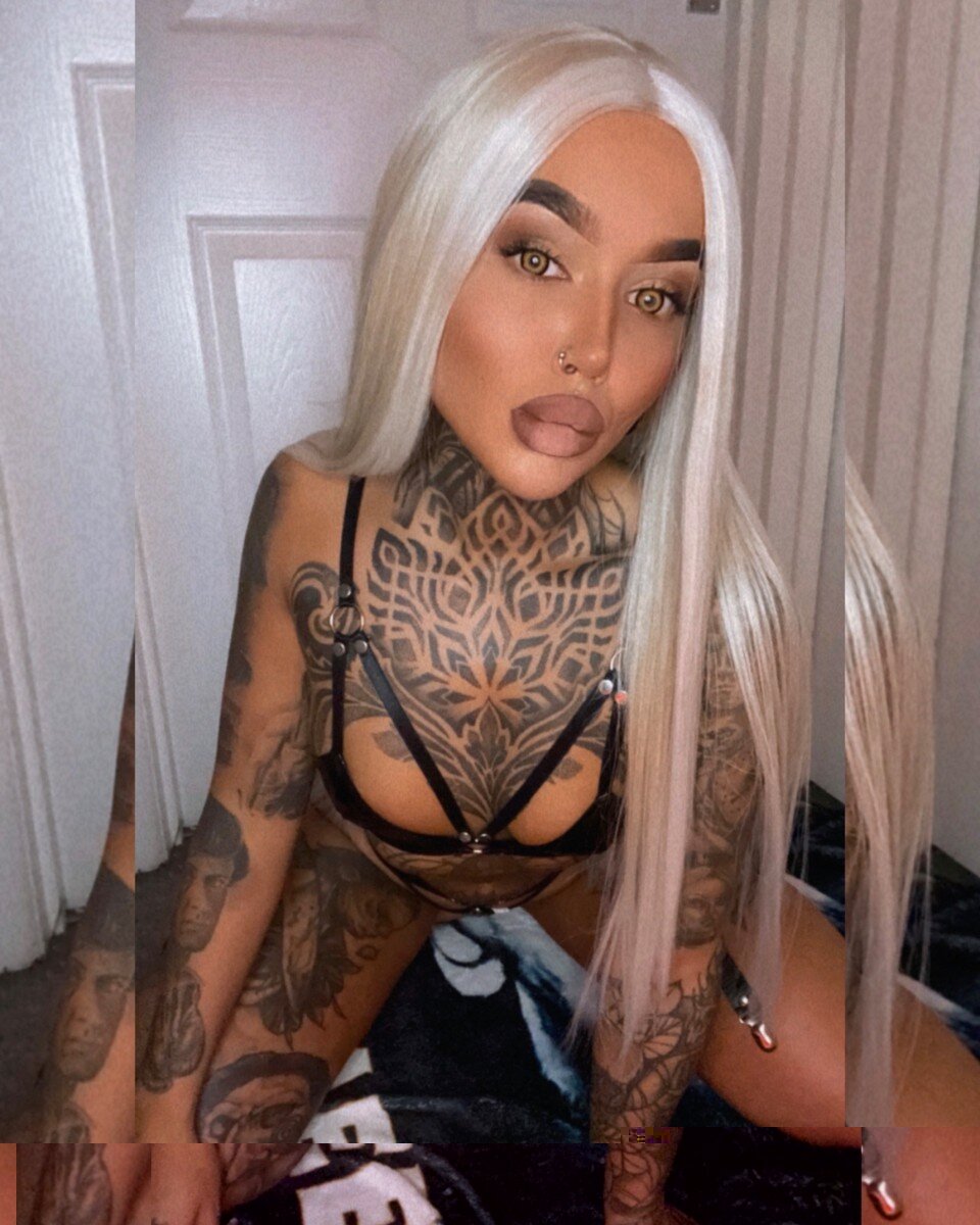 Lilbxoxo (@lilbxoxo), OnlyFans creator