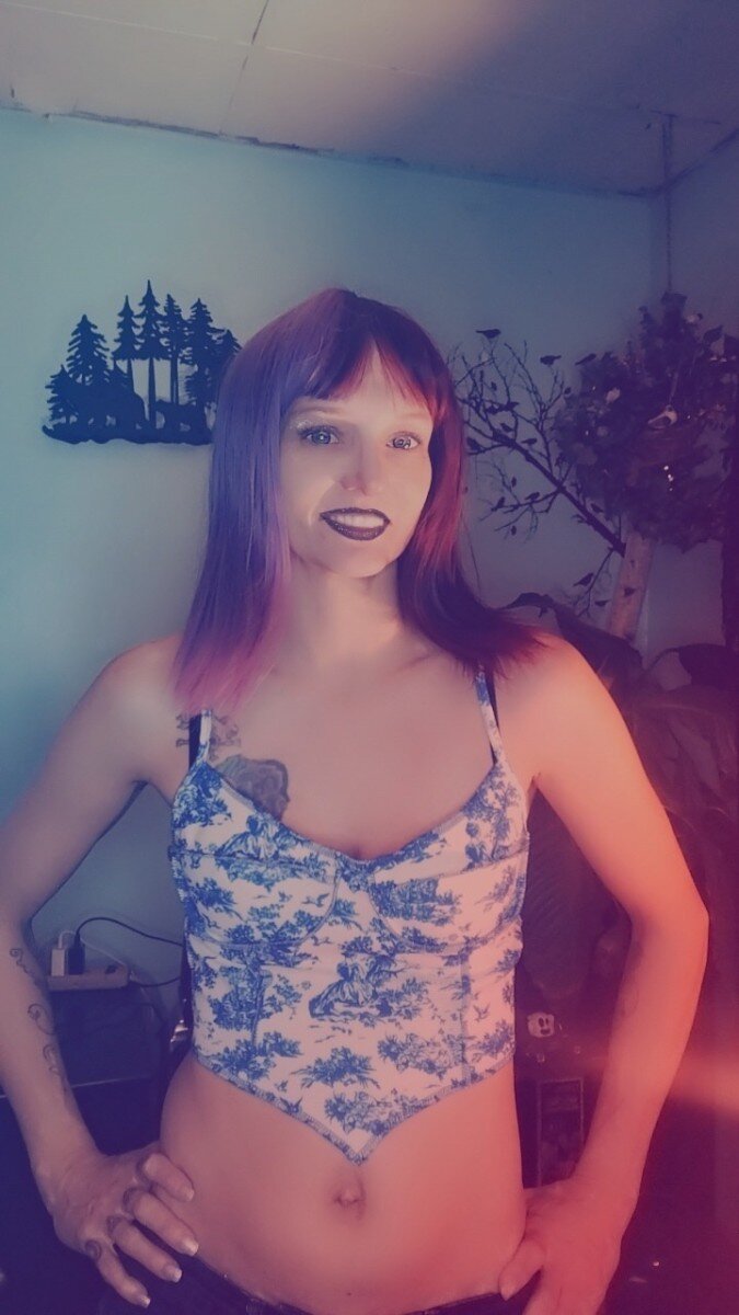 Im (@lilchrissy00), OnlyFans creator