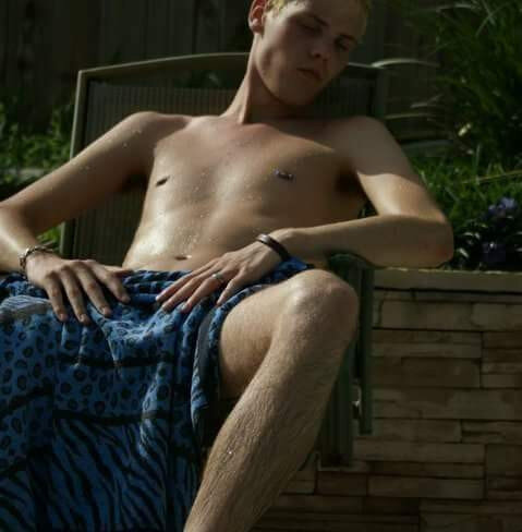 Lildude77040 (@lildude77040), OnlyFans creator
