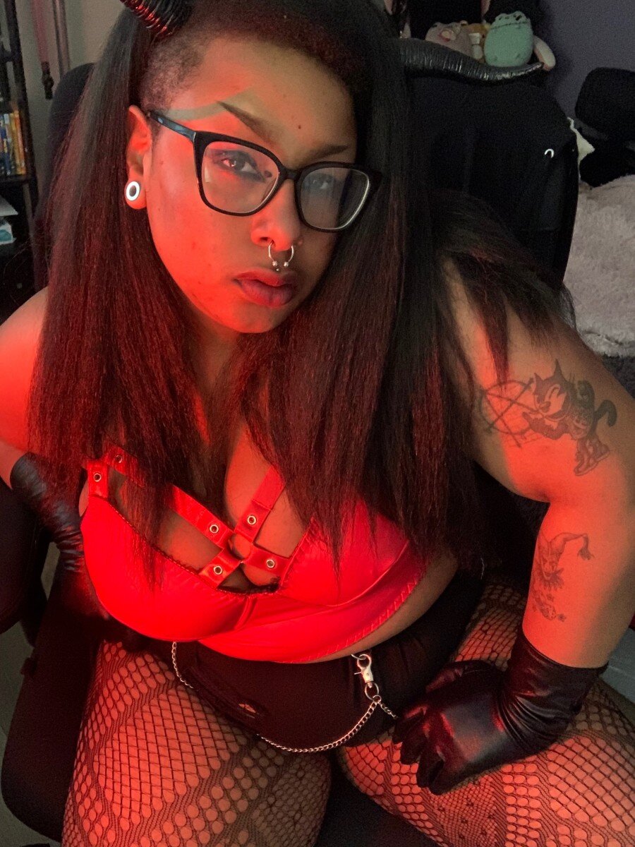 Lilithisfat (@lilithisfat), OnlyFans creator