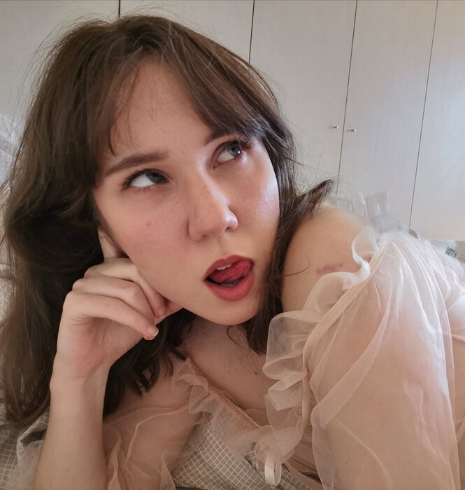 Lilith (@lilithium_), OnlyFans creator