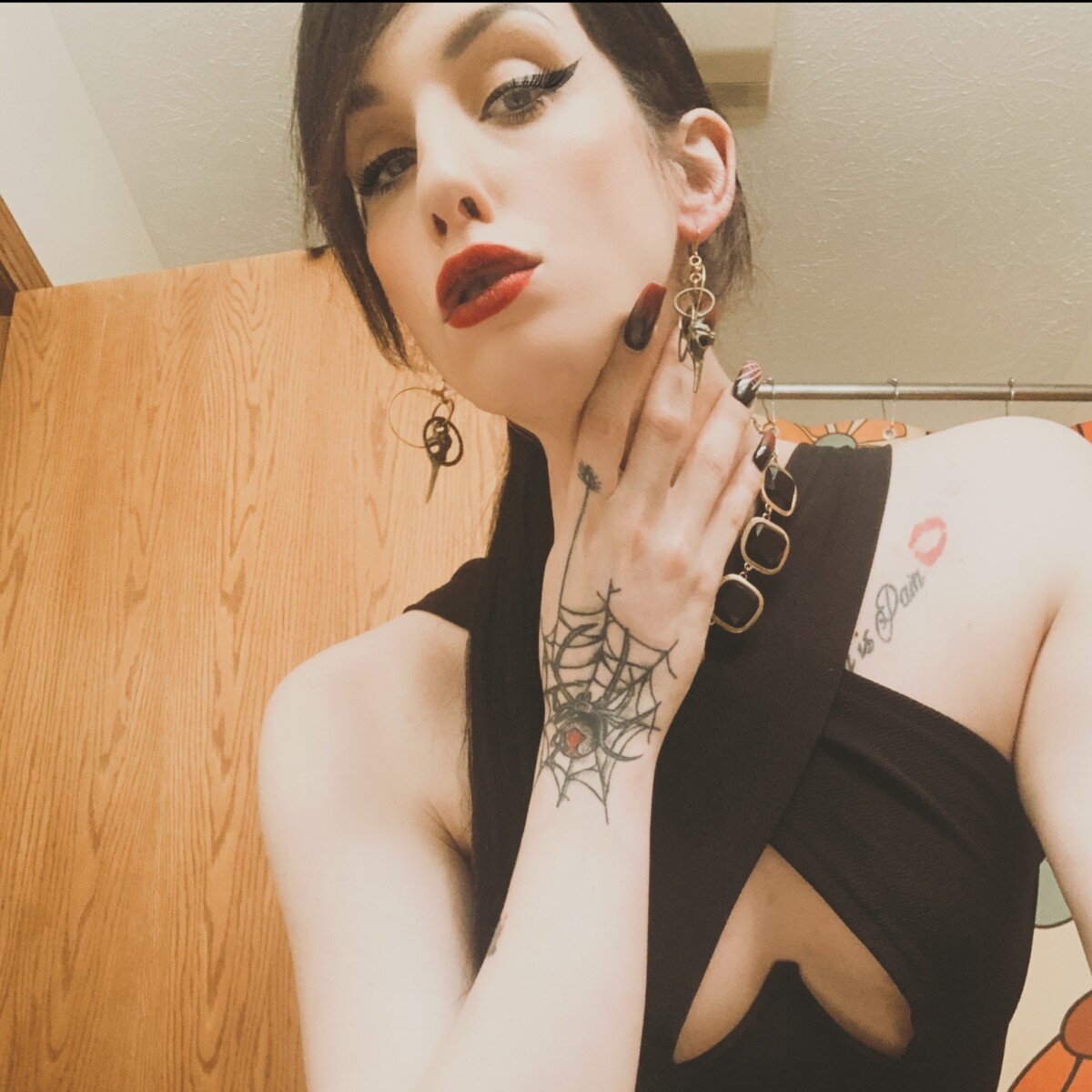 Lilithjdoll (@lilithjdoll), OnlyFans creator