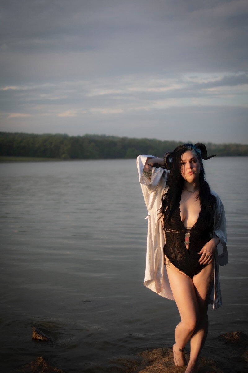 Lilithnightfare (@lilithnightfare), OnlyFans creator