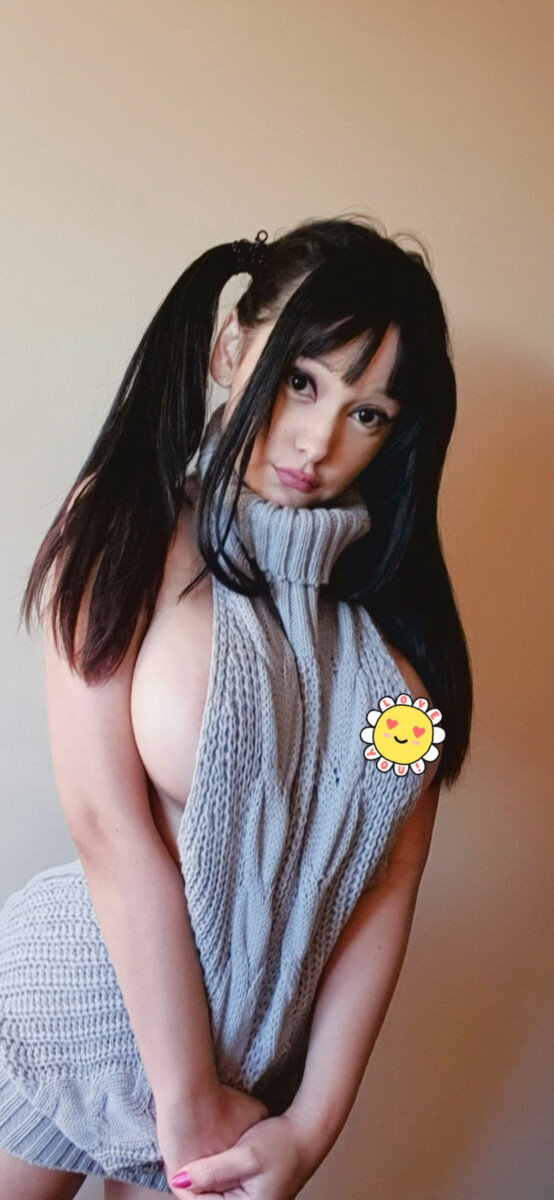Lilithpetite (@lilithpetite), OnlyFans creator