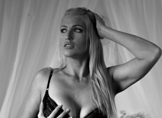 Lilithxoxo2 (@lilithxoxo2), OnlyFans creator