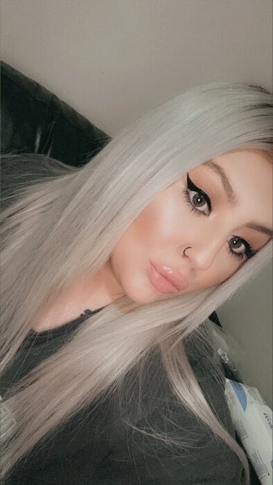 Lillygrace2440 (@lillygrace2440), OnlyFans creator
