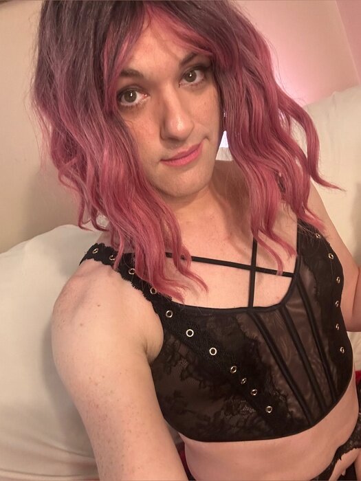 Lillyvont (@lillyvont), OnlyFans creator
